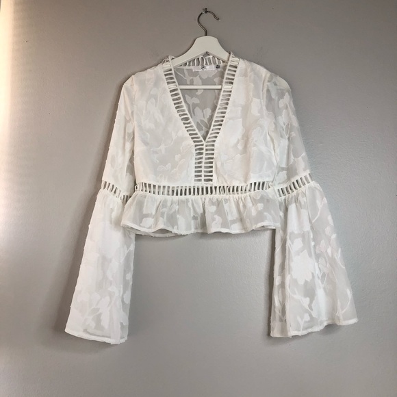 Missguided white ladder cutout top and short set - Picture 2 of 8